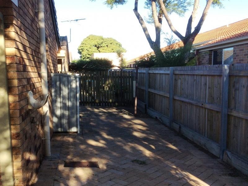 1/26 Ronald Street, Wynnum QLD 4178