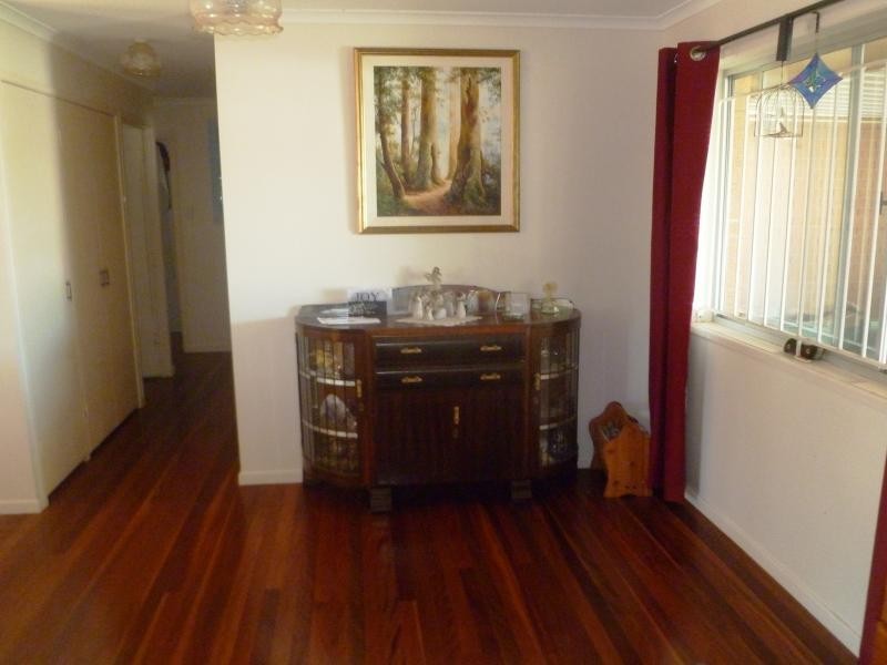 99 Ernest Street, Manly QLD 4179