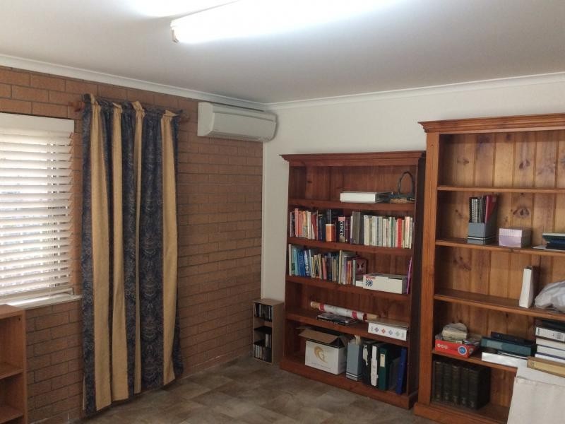 99 Ernest Street, Manly QLD 4179