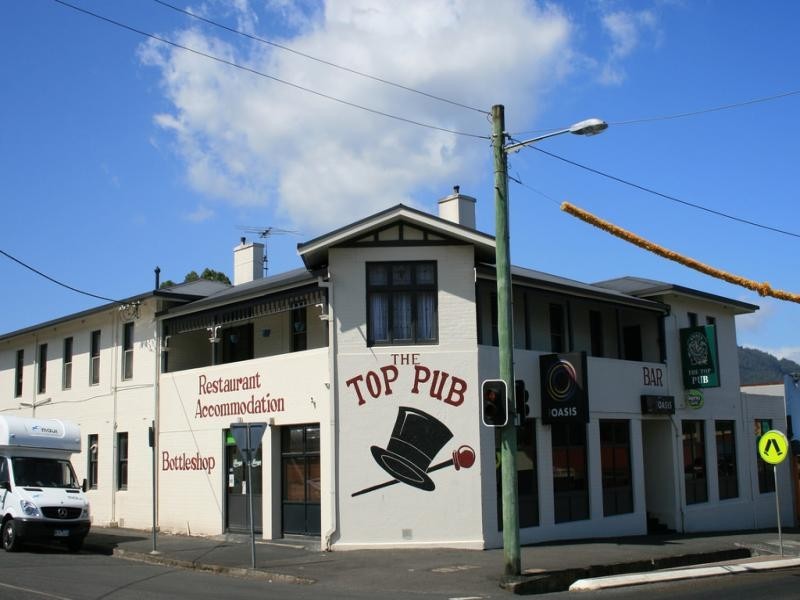 13 Hollywood Street, Rosebery TAS 7470