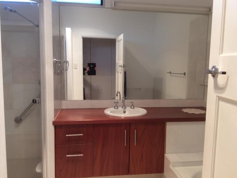 176 Wynnum North Road, Wynnum QLD 4178