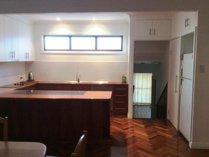 176 Wynnum North Road, Wynnum QLD 4178