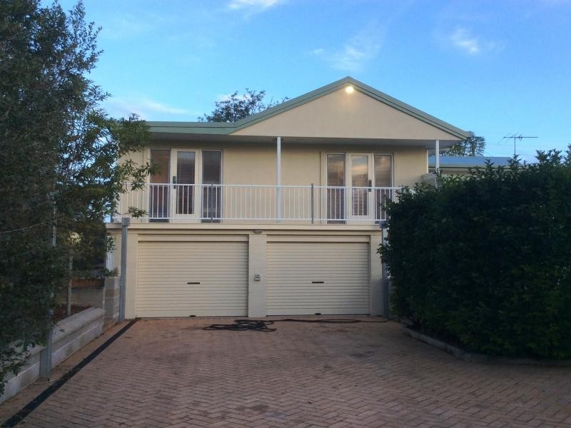 176 Wynnum North Road, Wynnum QLD 4178