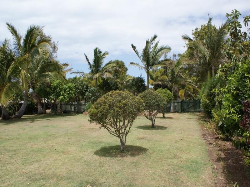 208 Barolin Esplanade, Coral Cove QLD 4670