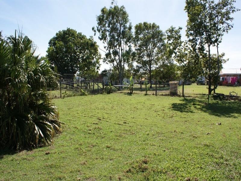 59 Kinch Street, Burnett Heads QLD 4670