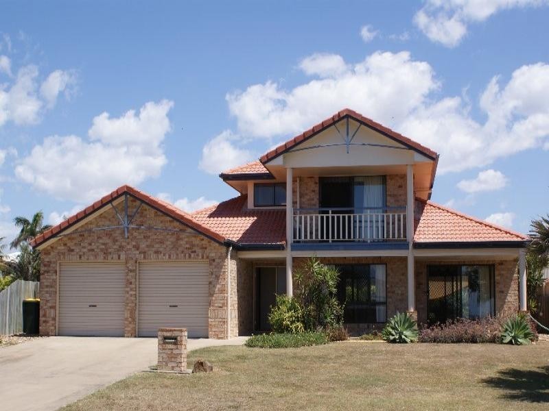 11 Sea Esplanade, Elliott Heads QLD 4670
