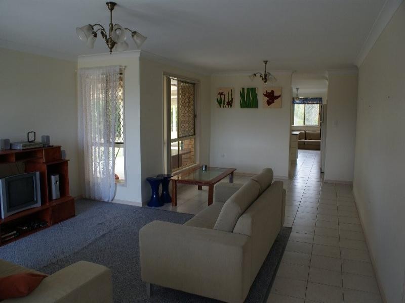 12 Amronel St, Innes Park QLD 4670