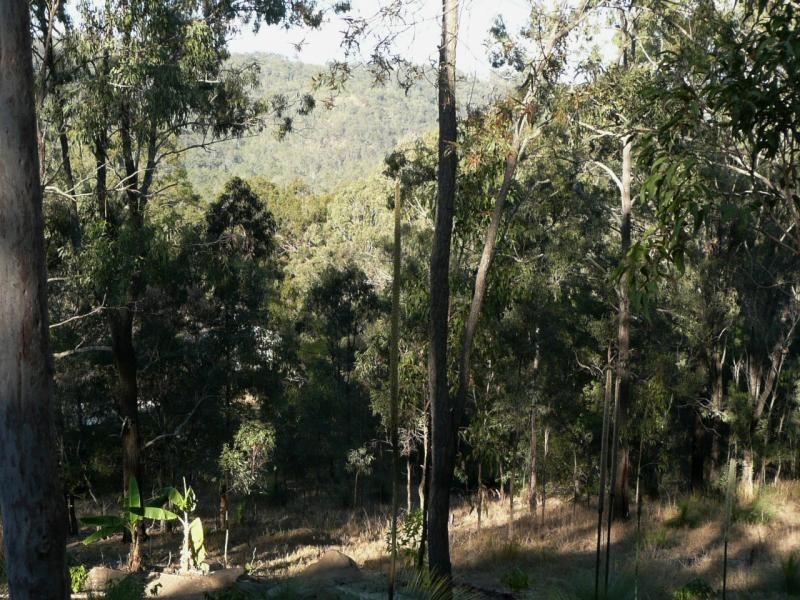 131 Campbell Drive, Kooralbyn QLD 4285