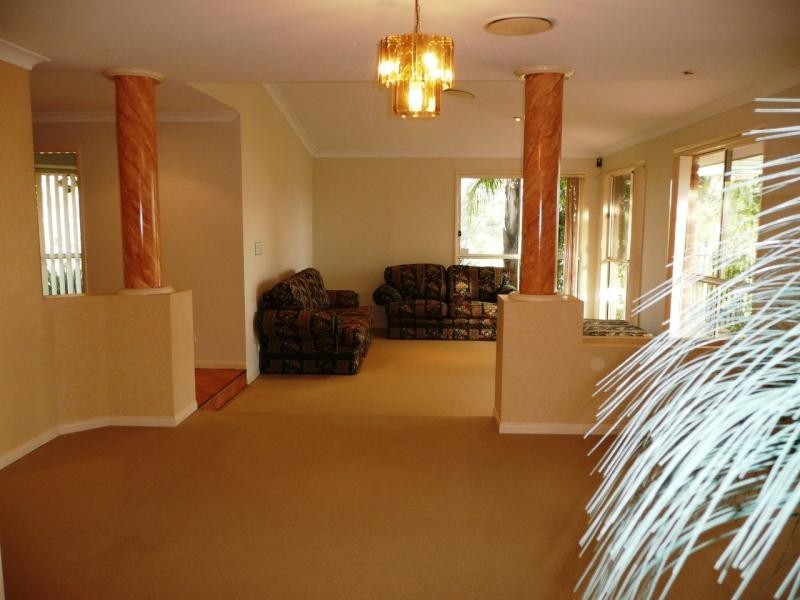 323 Boomerang Drive, Kooralbyn QLD 4285