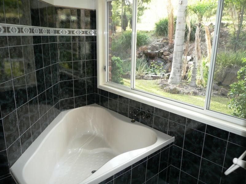 323 Boomerang Drive, Kooralbyn QLD 4285