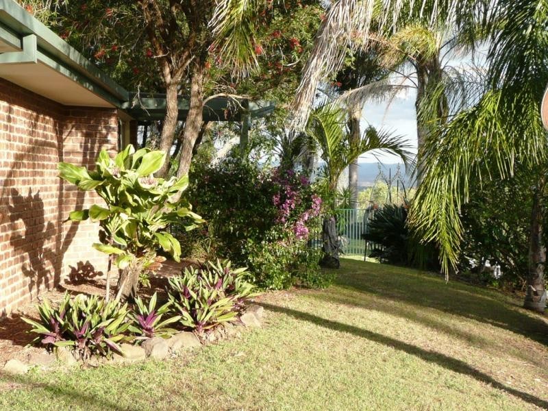 323 Boomerang Drive, Kooralbyn QLD 4285