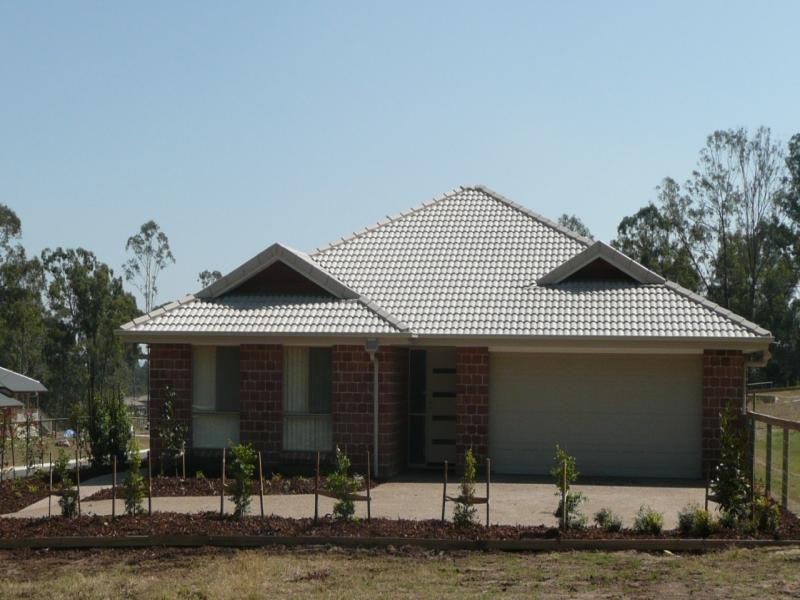 22 Parkhurst Place, Gleneagle QLD 4285
