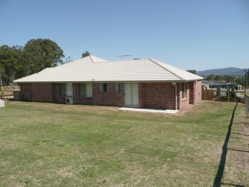 22 Parkhurst Place, Gleneagle QLD 4285