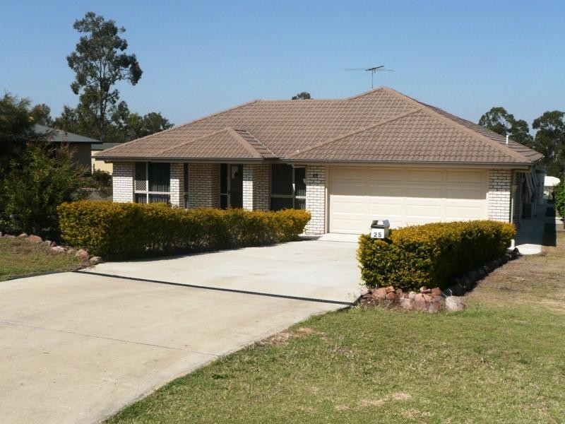 25 Broadhurst Court, Gleneagle QLD 4285