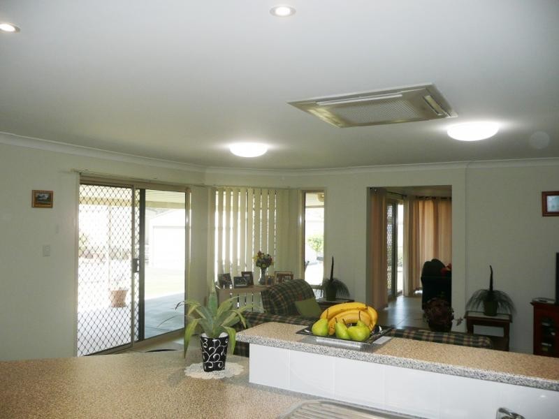 25 Broadhurst Court, Gleneagle QLD 4285