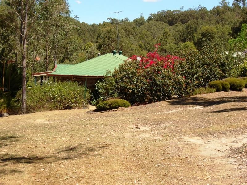 23-27 Barker Place, Kooralbyn QLD 4285