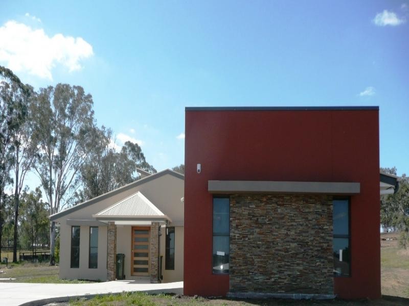 14 Panorama Drive, Beaudesert QLD 4285