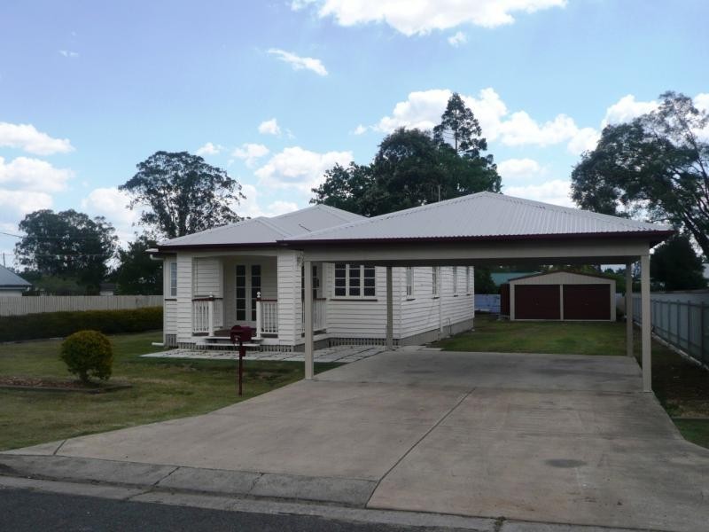 4 Anna Street, Beaudesert QLD 4285