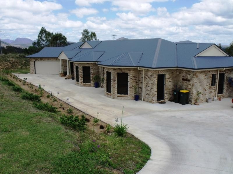 67-71 Francis Close, Kooralbyn QLD 4285