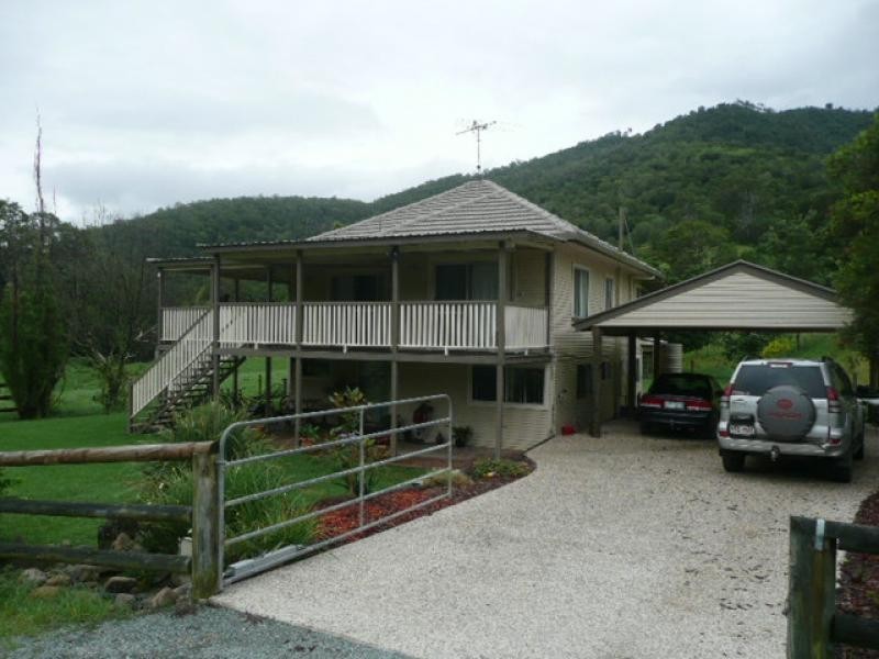 Cedar Creek QLD 4207