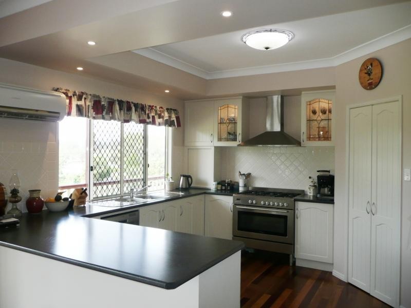 5 Friendship Court, Mundoolun QLD 4285