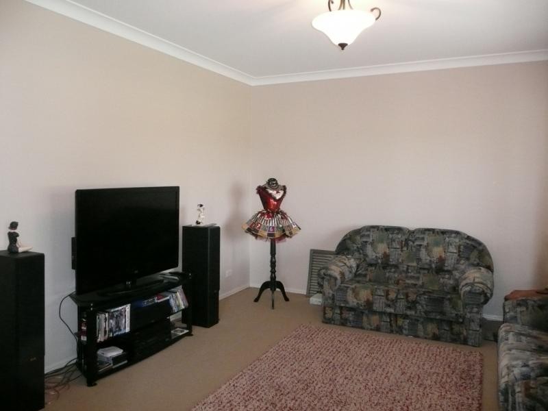 5 Friendship Court, Mundoolun QLD 4285