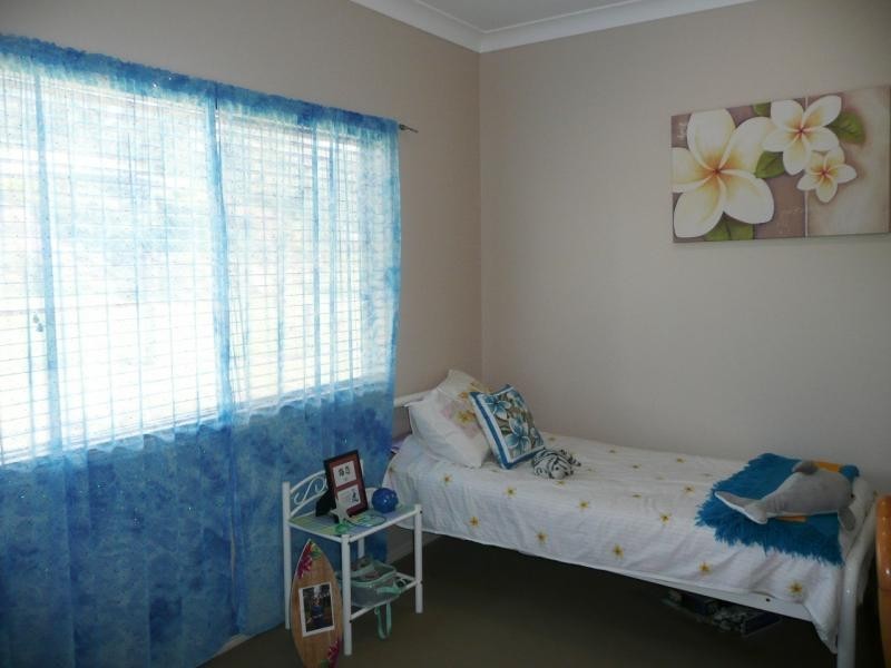 5 Friendship Court, Mundoolun QLD 4285