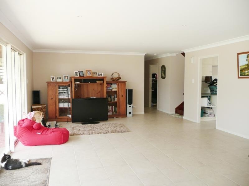 5 Friendship Court, Mundoolun QLD 4285