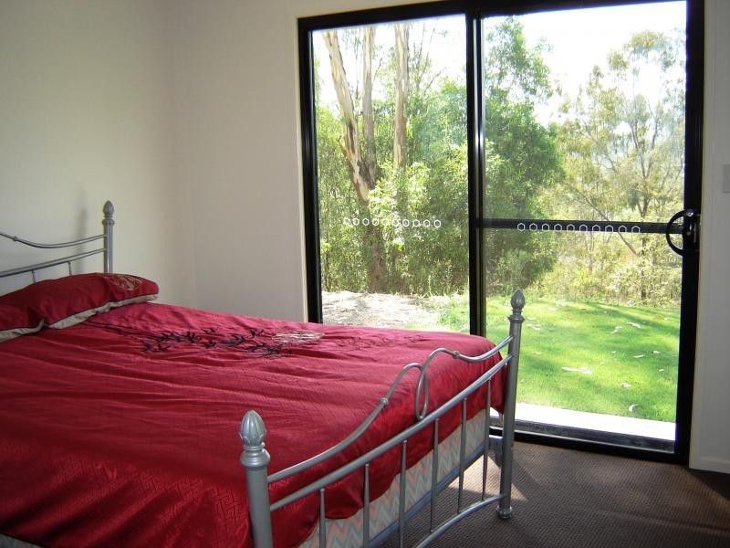 24 Muirhead Close, Kooralbyn QLD 4285