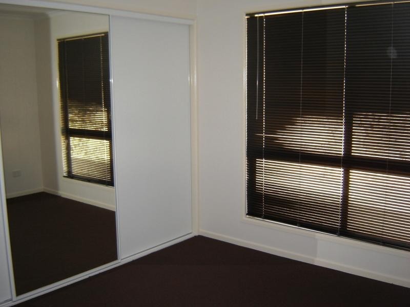 24 Muirhead Close, Kooralbyn QLD 4285