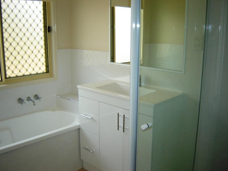 Kooralbyn QLD 4285