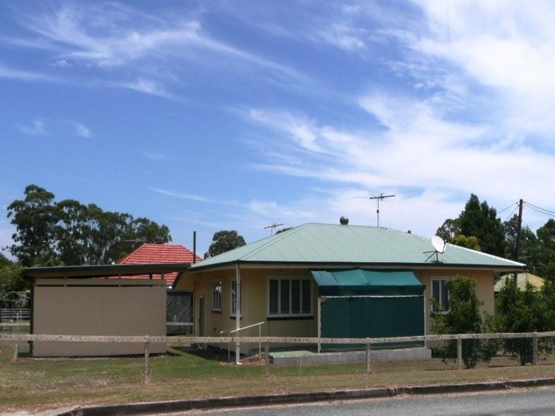 11 Jane Street (cnr Anna St), Beaudesert QLD 4285