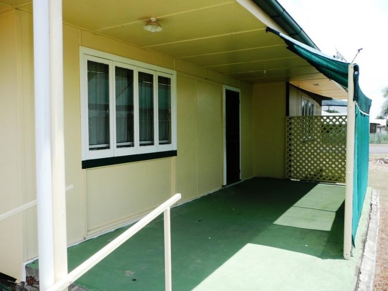 11 Jane Street (cnr Anna St), Beaudesert QLD 4285