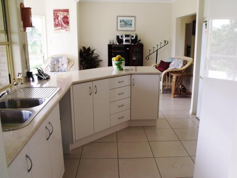 92-94 Scarvell Place, Kooralbyn QLD 4285
