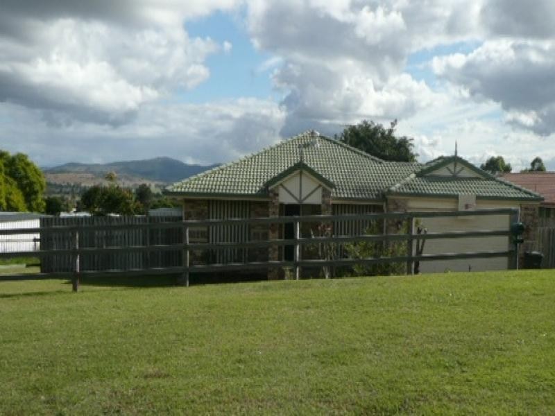 16 Michaelina Drive, Beaudesert QLD 4285