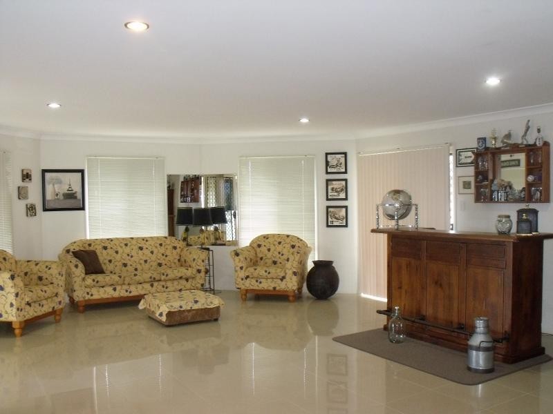 Gleneagle QLD 4285