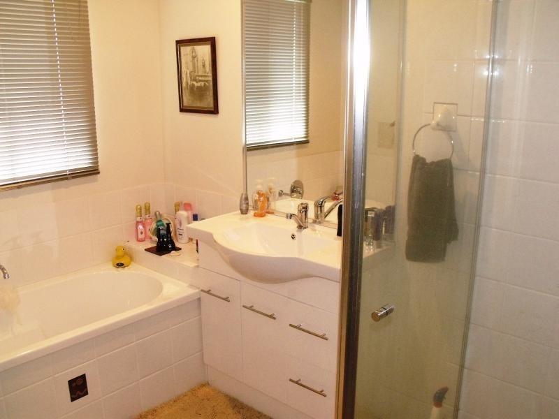 Gleneagle QLD 4285