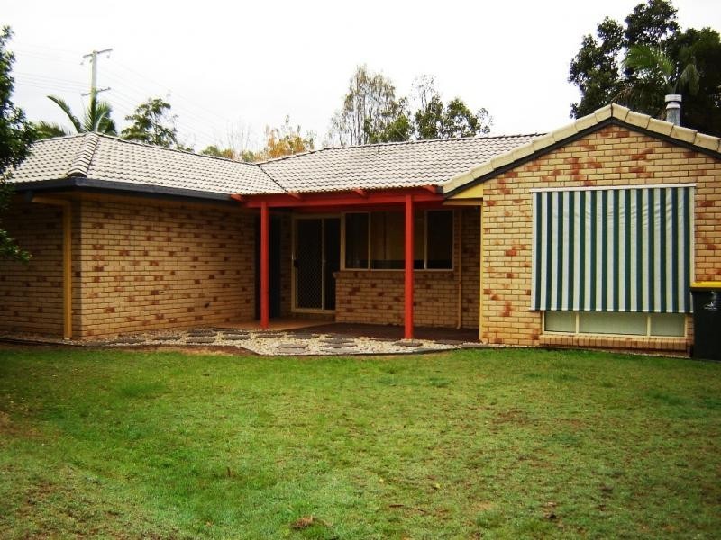 Kooralbyn QLD 4285
