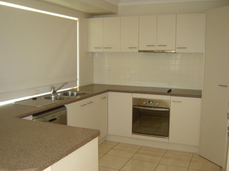 Kooralbyn QLD 4285