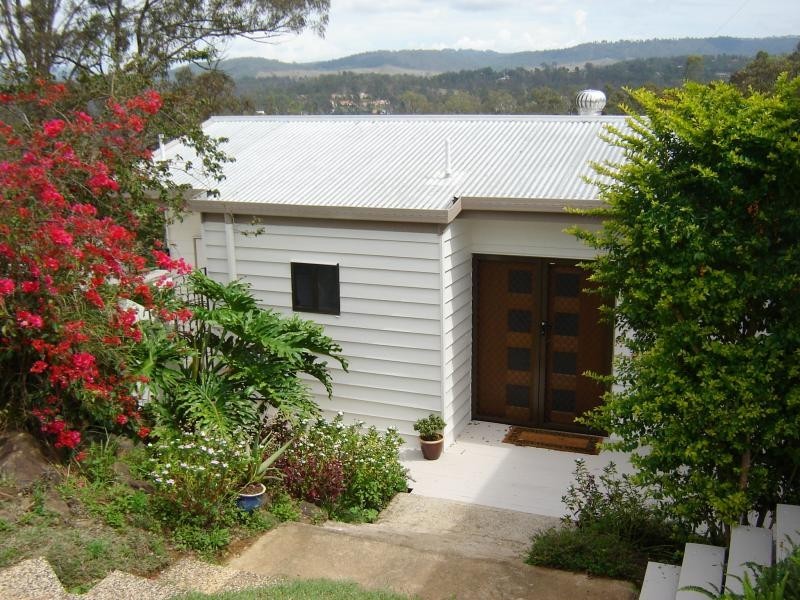 Kooralbyn QLD 4285