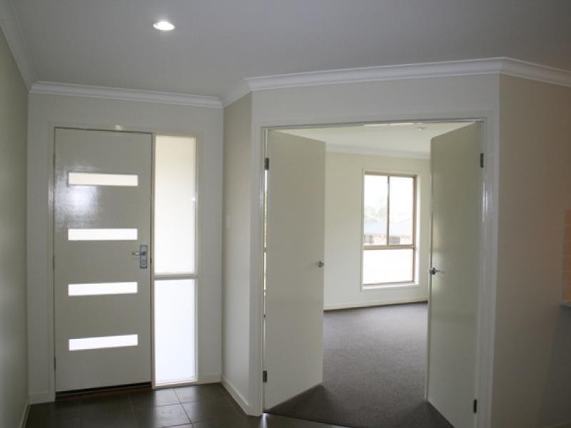 Gleneagle QLD 4285