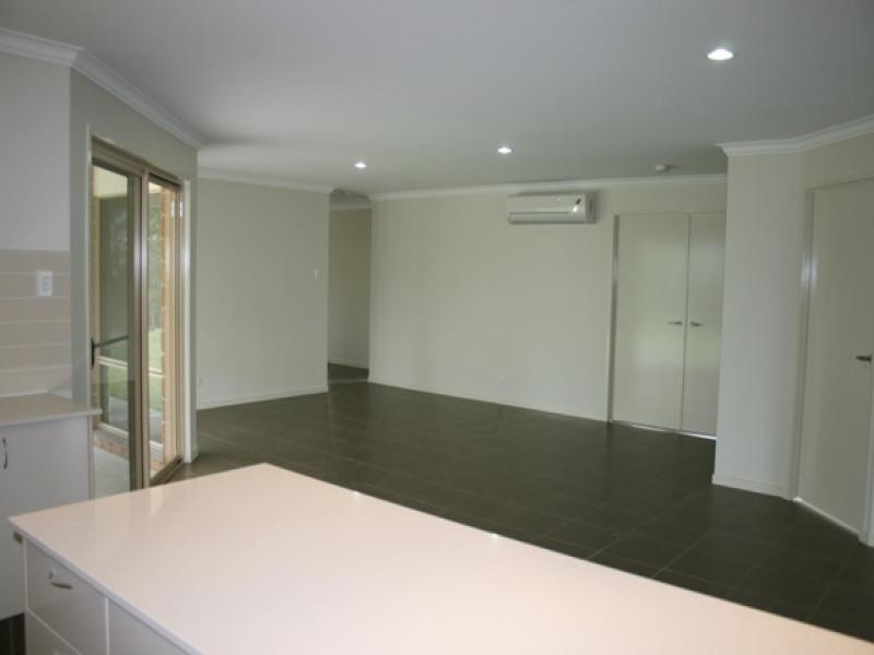 Gleneagle QLD 4285