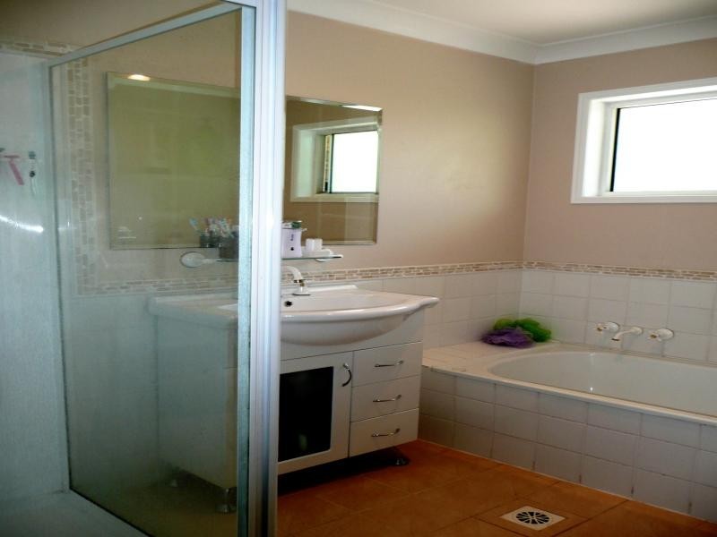 Gleneagle QLD 4285