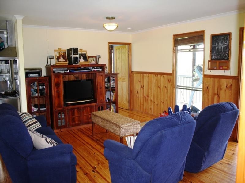 363 Round Mountain road, Laravale QLD 4285