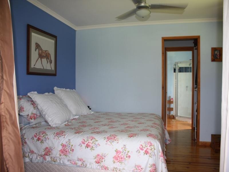 363 Round Mountain road, Laravale QLD 4285