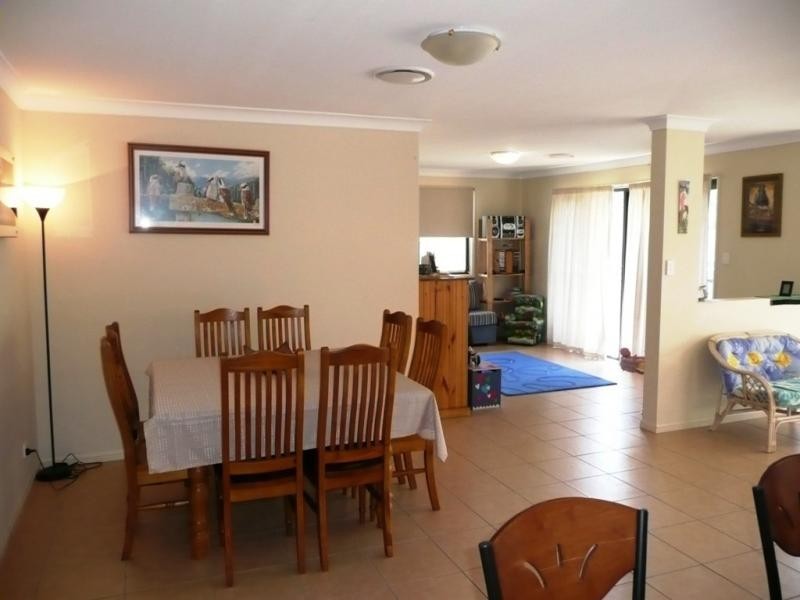 34 Carrigan Way, Gleneagle QLD 4285