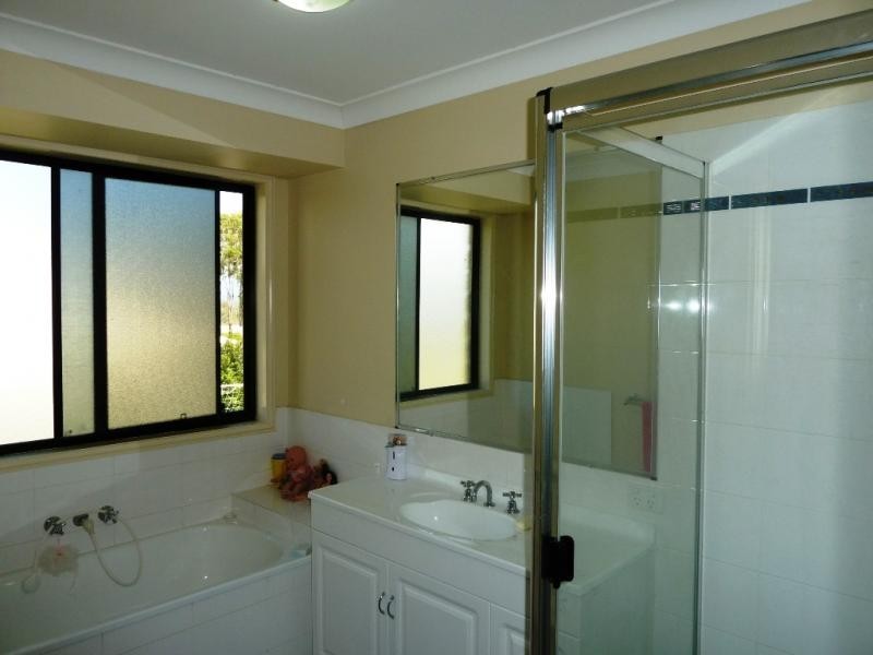34 Carrigan Way, Gleneagle QLD 4285
