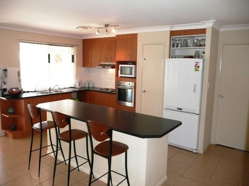 34 Carrigan Way, Gleneagle QLD 4285