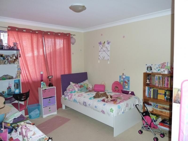 34 Carrigan Way, Gleneagle QLD 4285