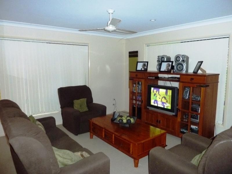 Gleneagle QLD 4285